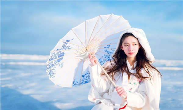源汇试管代怀生子多少钱一个？助孕之路的费用分析与方案选择